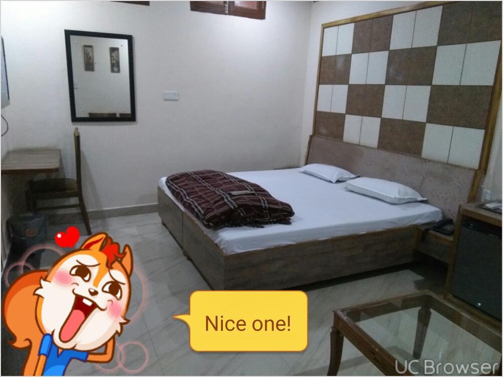 Hotel Palace Hoshiarpur Eksteriør bilde